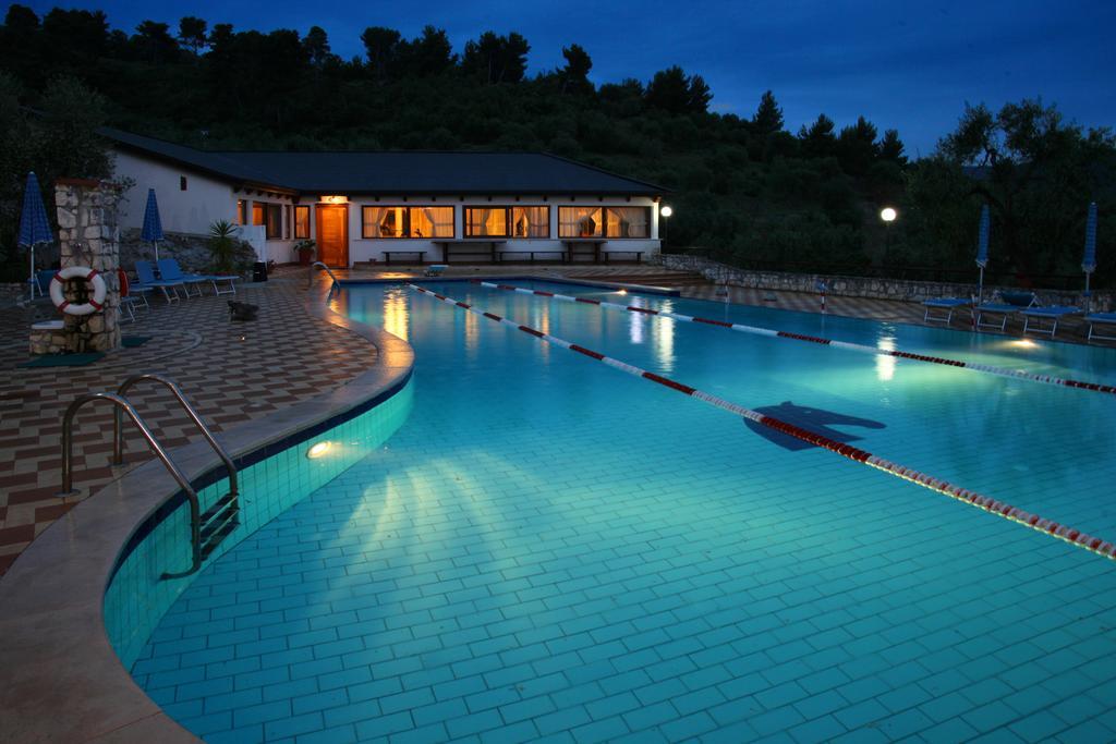 Agricostella Agriturismo Vieste Exterior photo